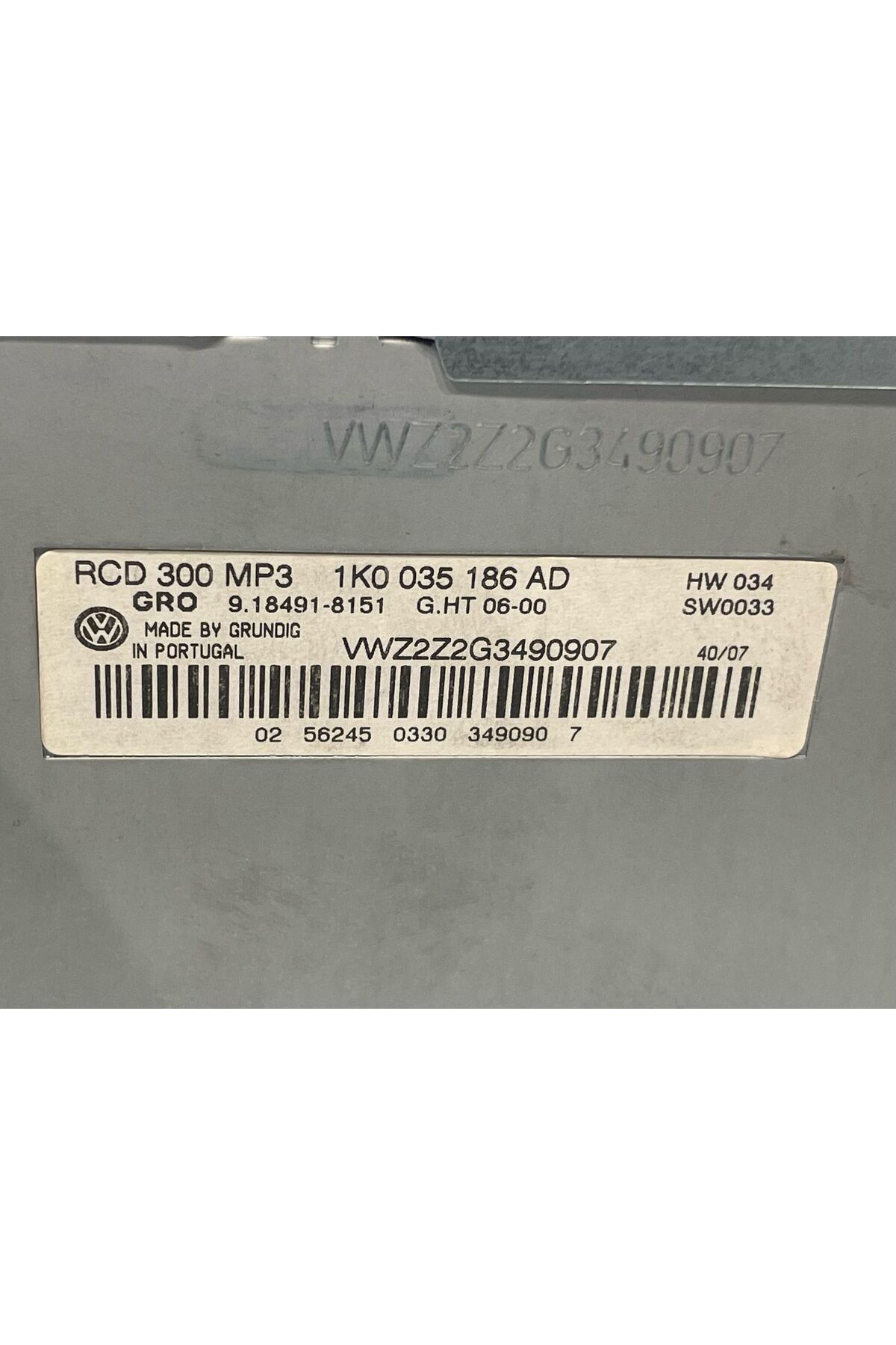 1K0035186AD VOLKSWAGEN RADİO 1K0035186AD VOLKSWAGEN RADİO