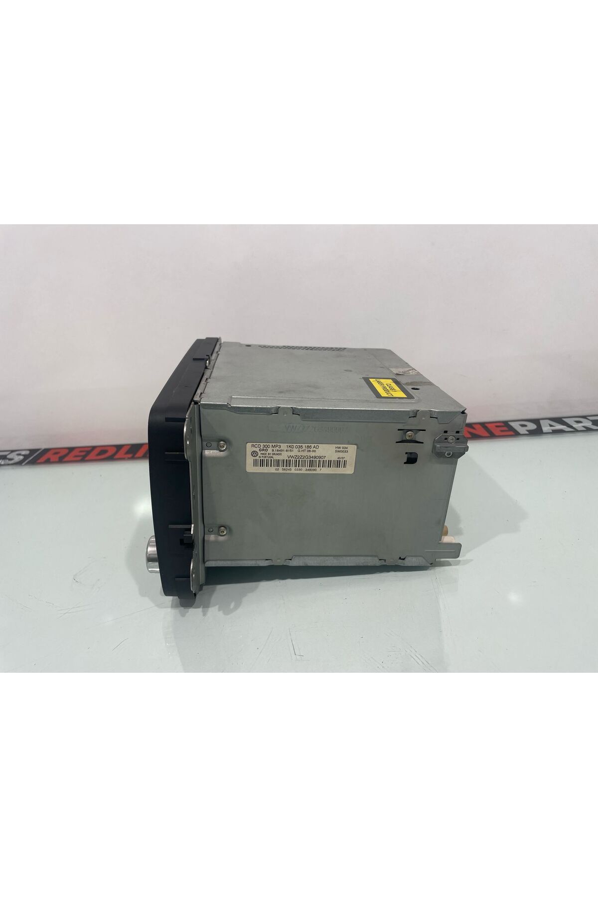 1K0035186AD VOLKSWAGEN RADİO 1K0035186AD VOLKSWAGEN RADİO