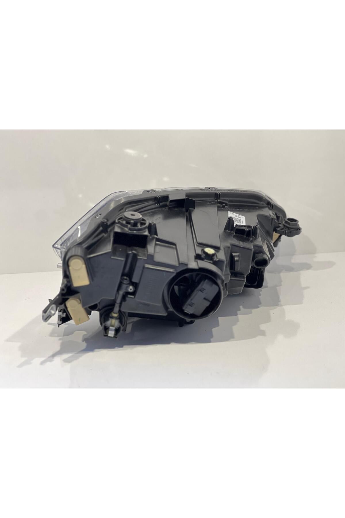 VOLKSWAGEN POLO SOL FAR ORJİNAL VOLKSWAGEN POLO SOL FAR ORJİNAL