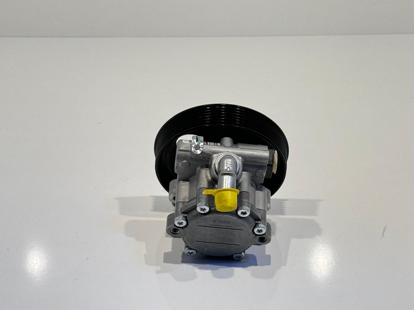 491100699R - 491108814R - 491108694R RENAULT DİREKSİYON POMPASI 491100699R - 491108814R - 491108694R RENAULT DİREKSİYON POMPASI