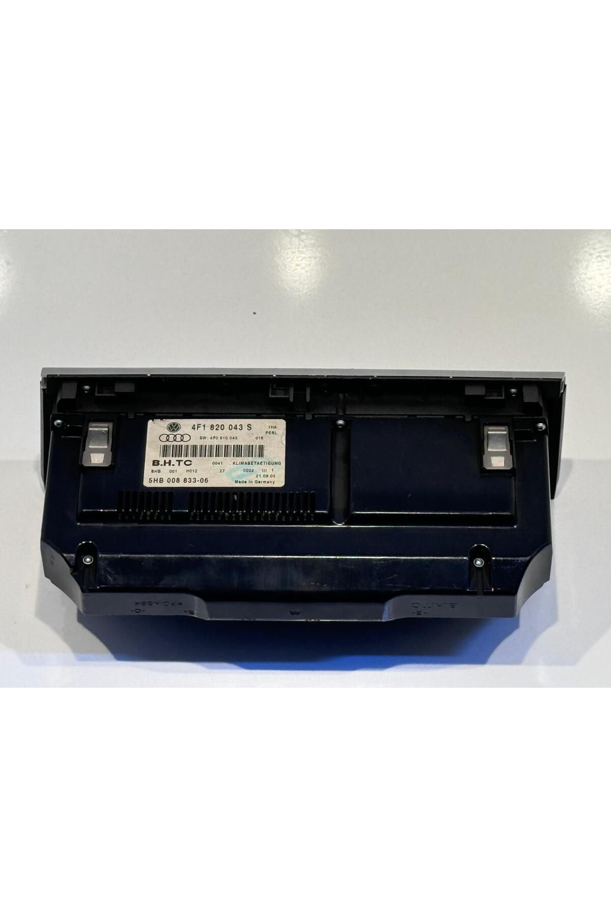4F1820043R AUDİ A6 C6 4F KLİMA KONTROL PANELİ 4F1820043R AUDİ A6 C6 4F KLİMA KONTROL PANELİ