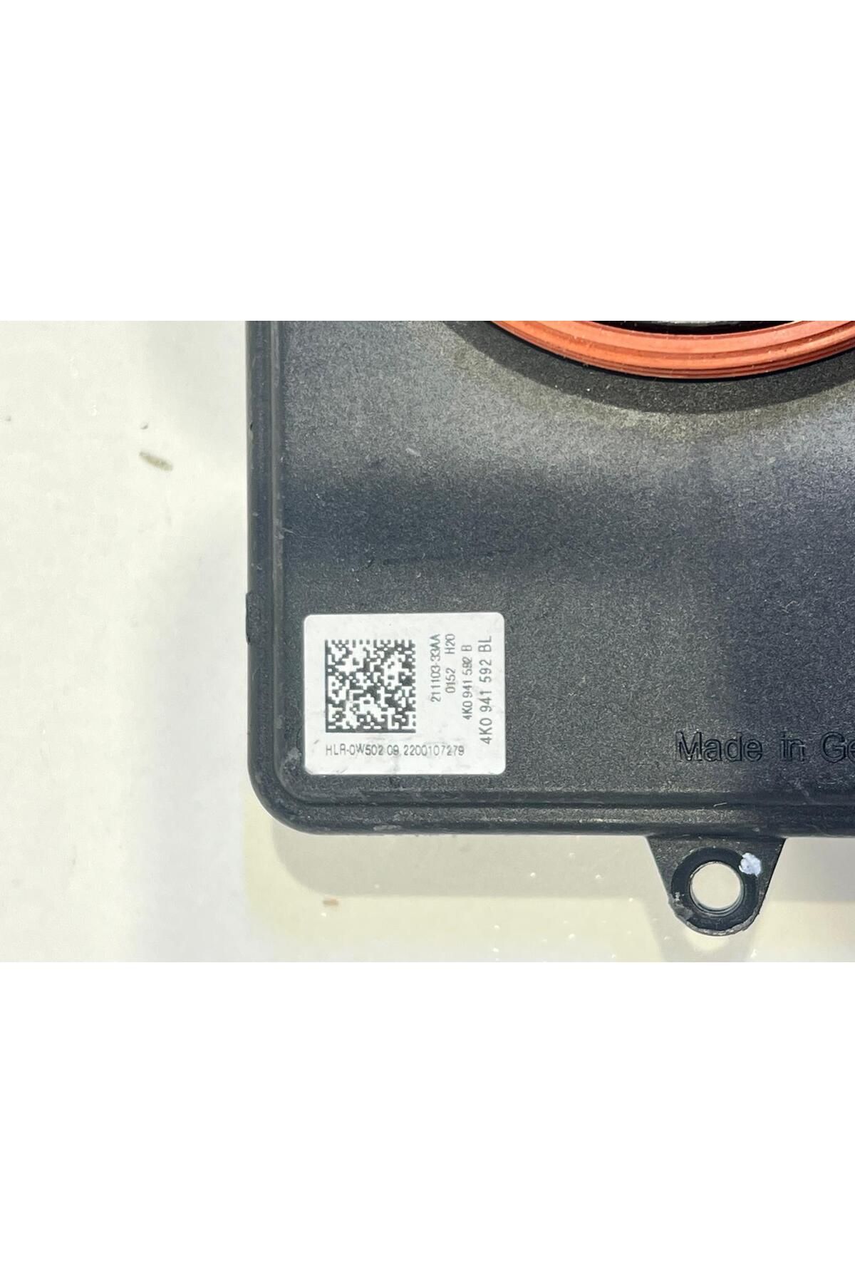 992941572C 992941572CA VOLKSWAGEN SKODA LED FARBEYNİ 992941572C 992941572CA VOLKSWAGEN SKODA LED FARBEYNİ