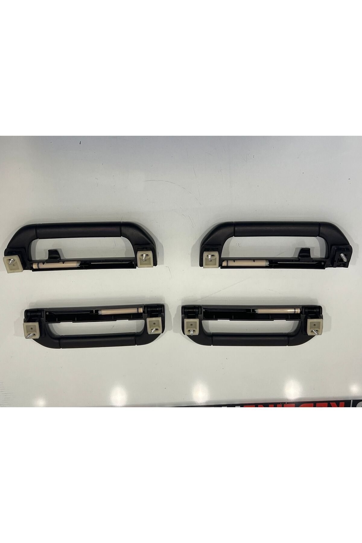 51167464443 BMW F10 F15 F20 F30 ÖN TAVAN TUTAMAĞI VİRAJ KOLÇAĞI 51167464443 BMW F10 F15 F20 F30 ÖN TAVAN TUTAMAĞI VİRAJ KOLÇAĞI
