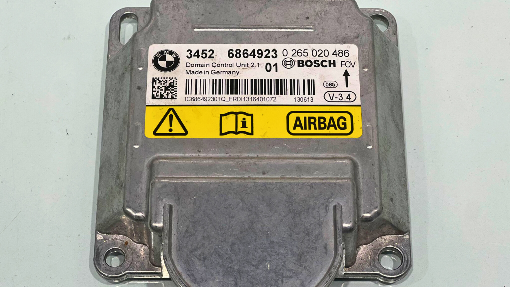 6864923 6864923