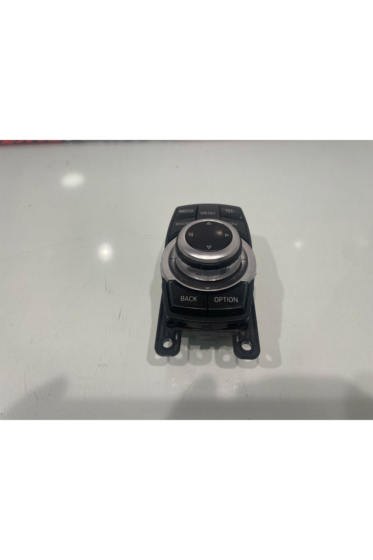 BMW F10 F20 F30 I DRIVE KUMANDA ÜNİTESİ BMW F10 F20 F30 I DRIVE KUMANDA ÜNİTESİ