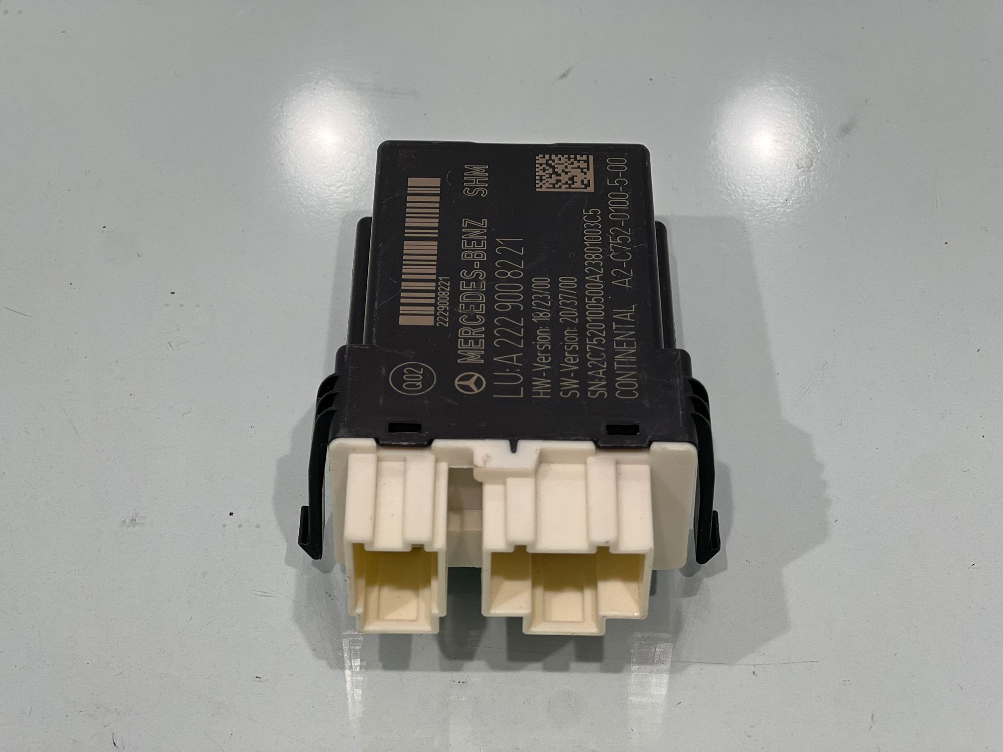 A2229008221 A2229008221