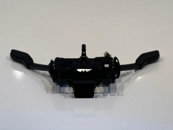 5Q0953502P Skoda Octavia Sinyal – Silecek Kolu OEM