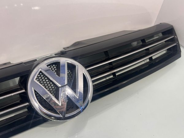 Volkswagen Jetta Panjur 2011-2014 5C6853653 Orijinal