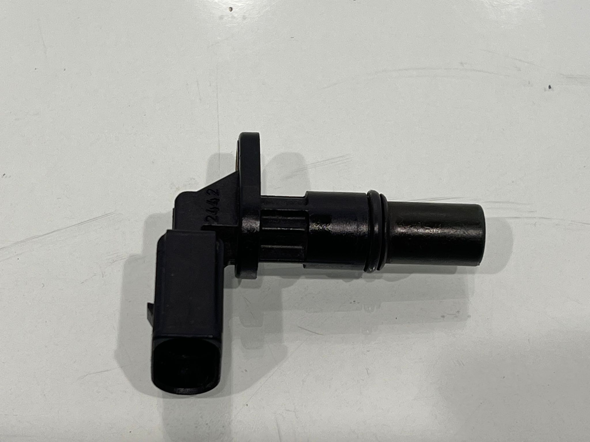 06B905163A Eksantrik Devir Sensörü – Audi A4, VW Golf, Jetta, Passat, Octavia