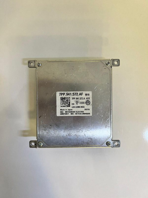 Audi A3 Q2 Q5 RS3 LED Far Beyni – Parça No: 7PP941572A / 7PP941572AF. Orijinal LED far kontrol modülü.