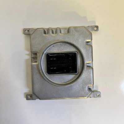 Audi A3 Q2 Q5 RS3 LED Far Beyni – Parça No: 7PP941572A / 7PP941572AF. Orijinal LED far kontrol modülü.
