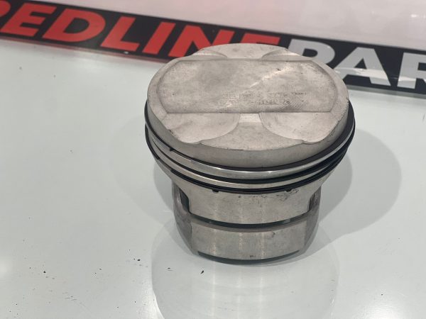 BMW 0.25 piston – 8770213025 / 11251437148, E36 E46 E39 uyumlu orijinal piston.