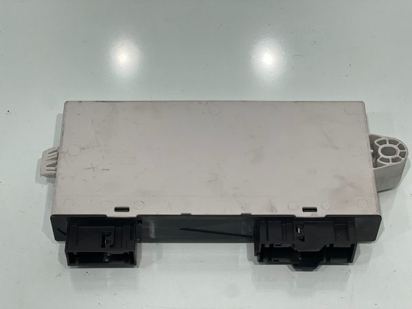BMW CAS4 Beyni – Parça No: 5WK50722NBR. Orijinal BMW elektronik kontrol modülü.