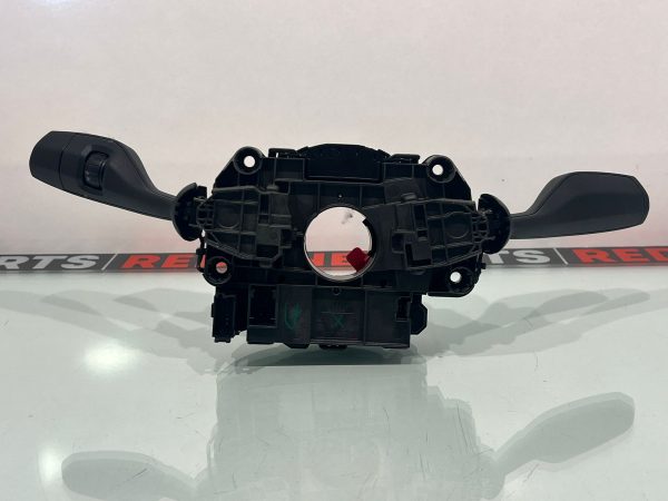 BMW F40 G31 G01 G08 Zemberek, Sinyal ve Silecek Kolu – Parça No: 5A596D4. Orijinal BMW direksiyon ve gösterge sistemi yedek parçası.