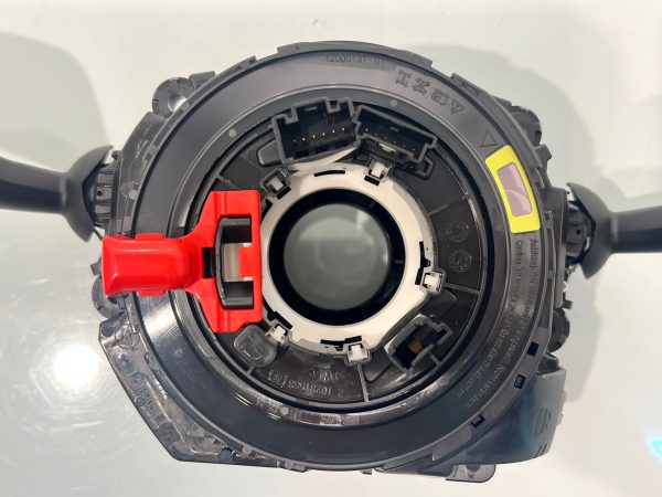 BMW G31, F40 ve F44 uyumlu sinyal kolu, zemberek ve silecek kolu – Parça No: 5A0FB96. Orijinal BMW yedek parça.