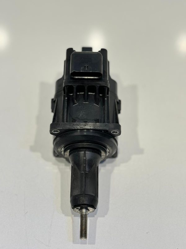 BMW X3 X5 turbo valfi K6T55072 – 11658659883 – 8659883, orijinal turbo kontrol parçası.