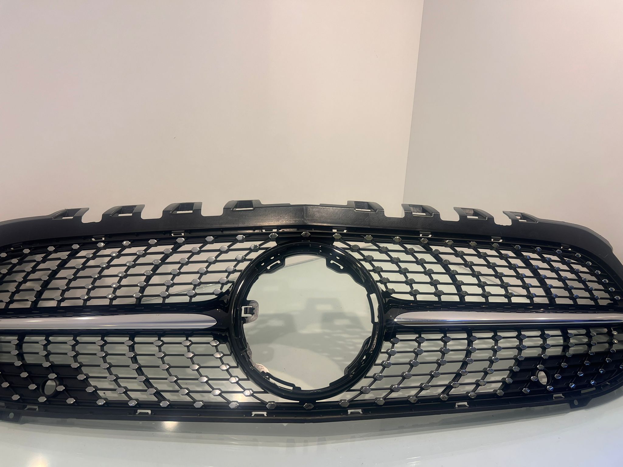 Mercedes-Benz A-Serisi W177 AMG panjur A778880200 orijinal OEM parça.