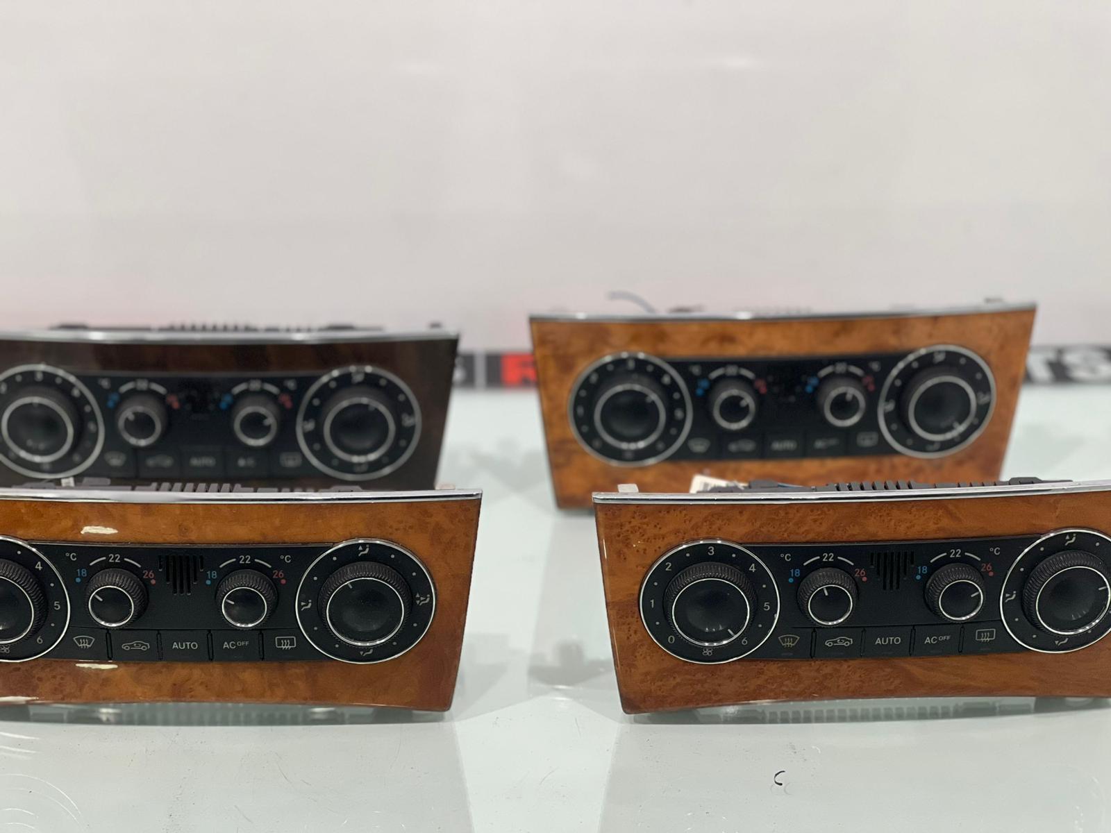 Mercedes W209 CLK Klima Kontrol Paneli – Parça No: A2038303085. Orijinal klima kontrol paneli yedek parçası.