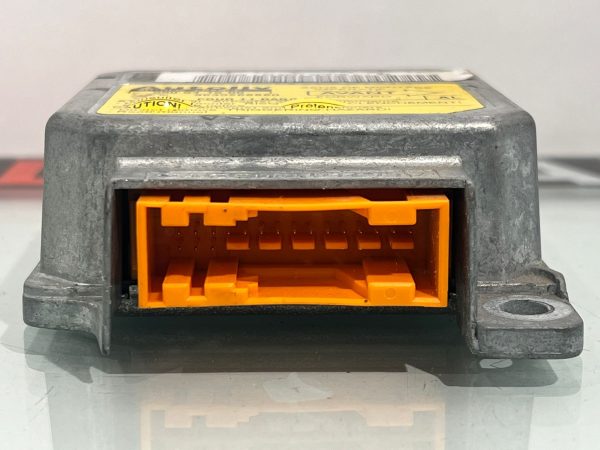 Peugeot 206 airbag (hava yastığı) beyni – Parça No: 550541500, güvenlik sistemi ECU modülü.