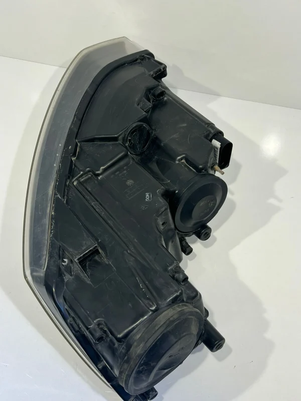 Volkswagen Polo 6 Sağ Far Orijinal Çıkma – 6R1941008E 6R1941008F