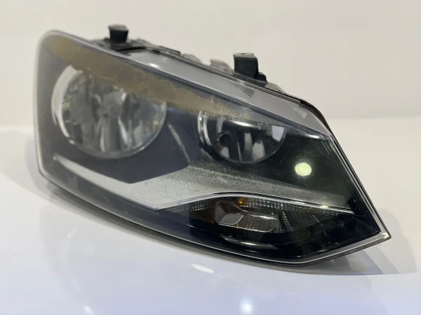 Volkswagen Polo 6 Sağ Far Orijinal Çıkma – 6R1941008E 6R1941008F