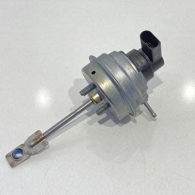 VW Audi 1.6 – 2.0 TDI CAY motor wastegate – parça no 7695660005 / 769566-0005, uyumlu araç ve motor kodları.
